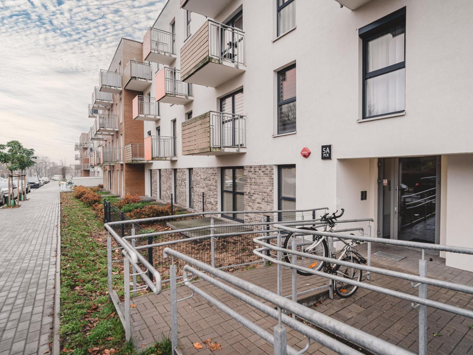 Zen Center Apartment - Free Parking Torun Exterior photo
